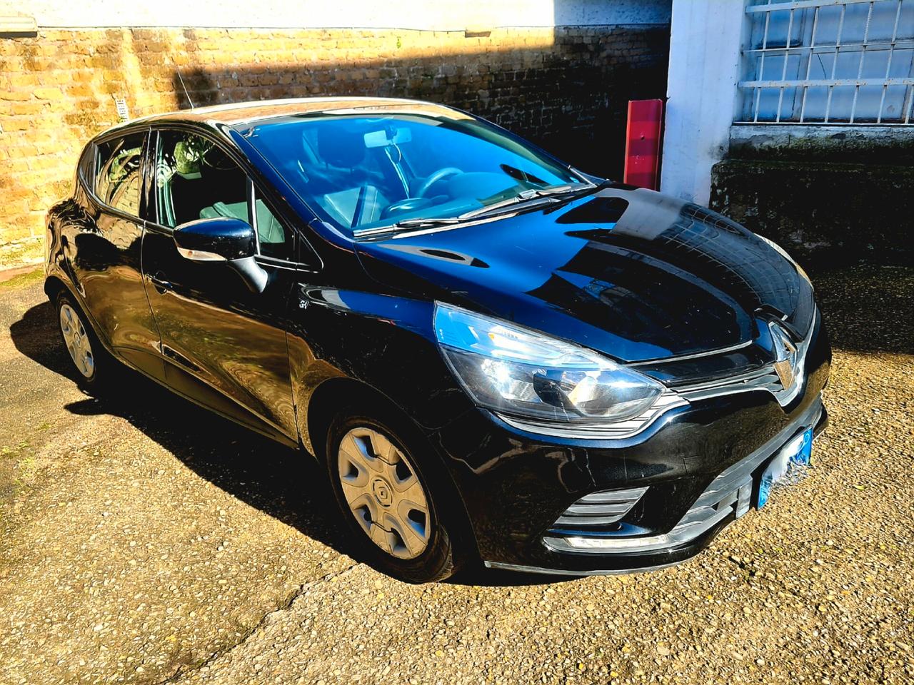 Renault Clio 1.2 75Cv VARI COLORI E CILINDRATE