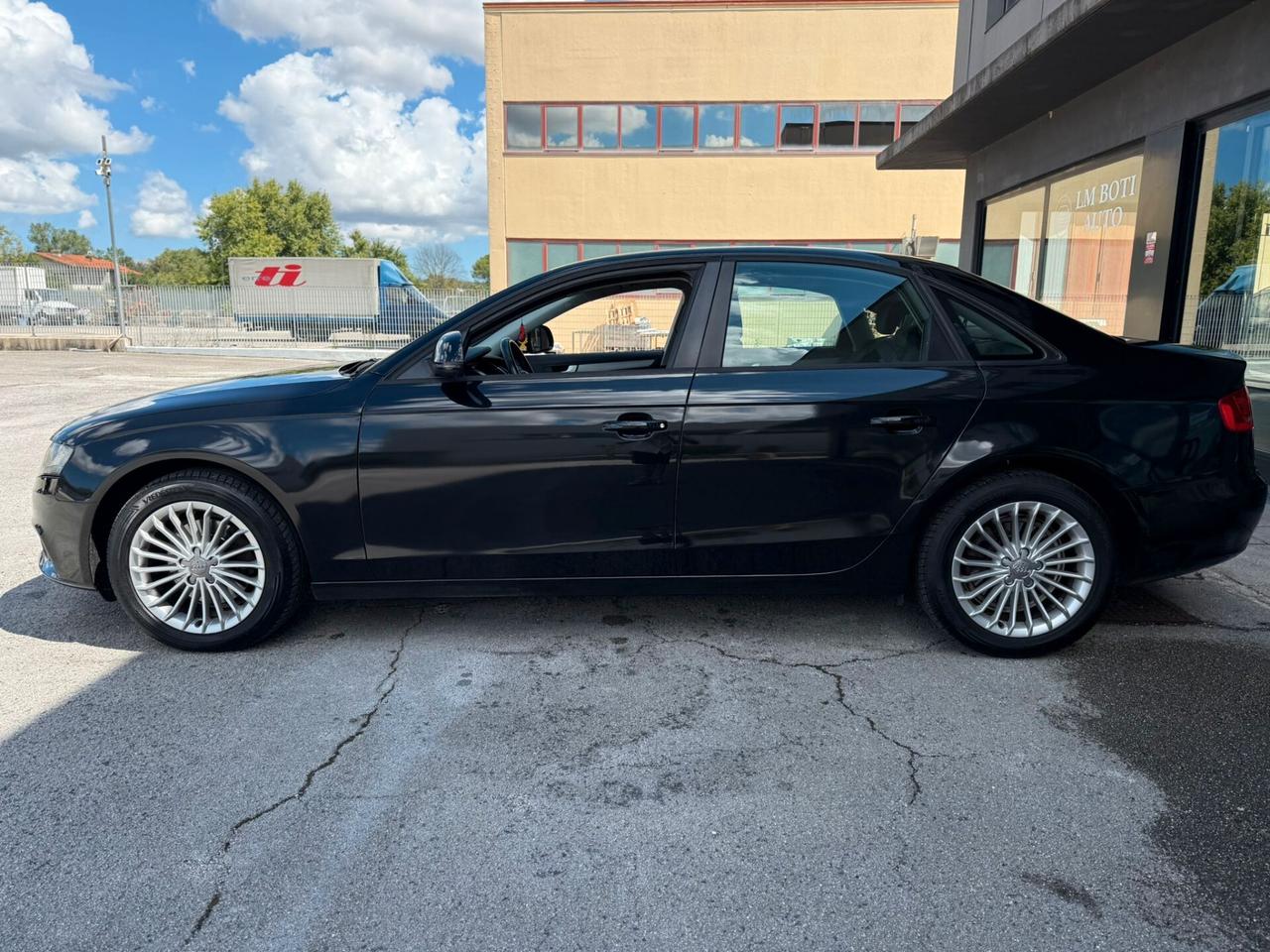 AUDI A4 BERLINA 2009 12 MESI DI GARANZIA