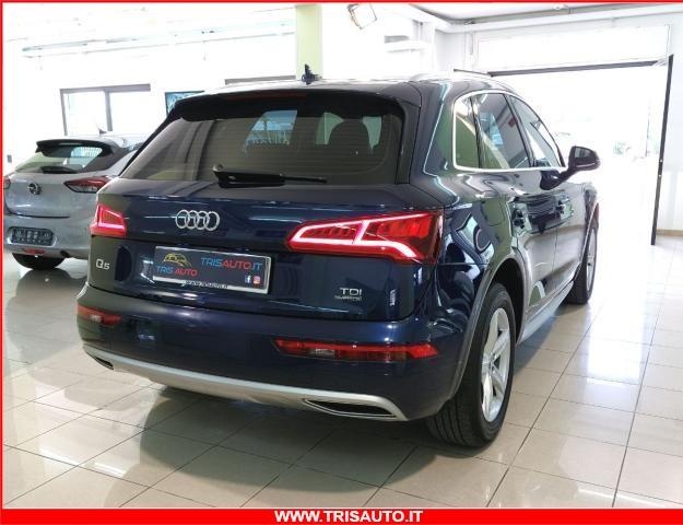 AUDI Q5 40 2.0 TDI S-Tronic Quattro Business Sport (NAVI)