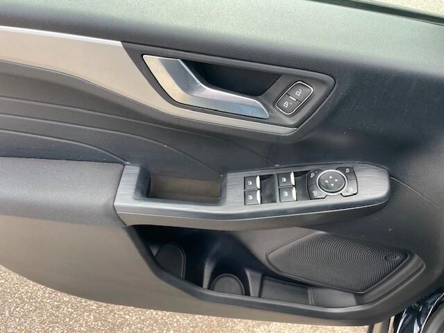 Ford Kuga 1.5 EcoBlue 120 CV 2WD Connect