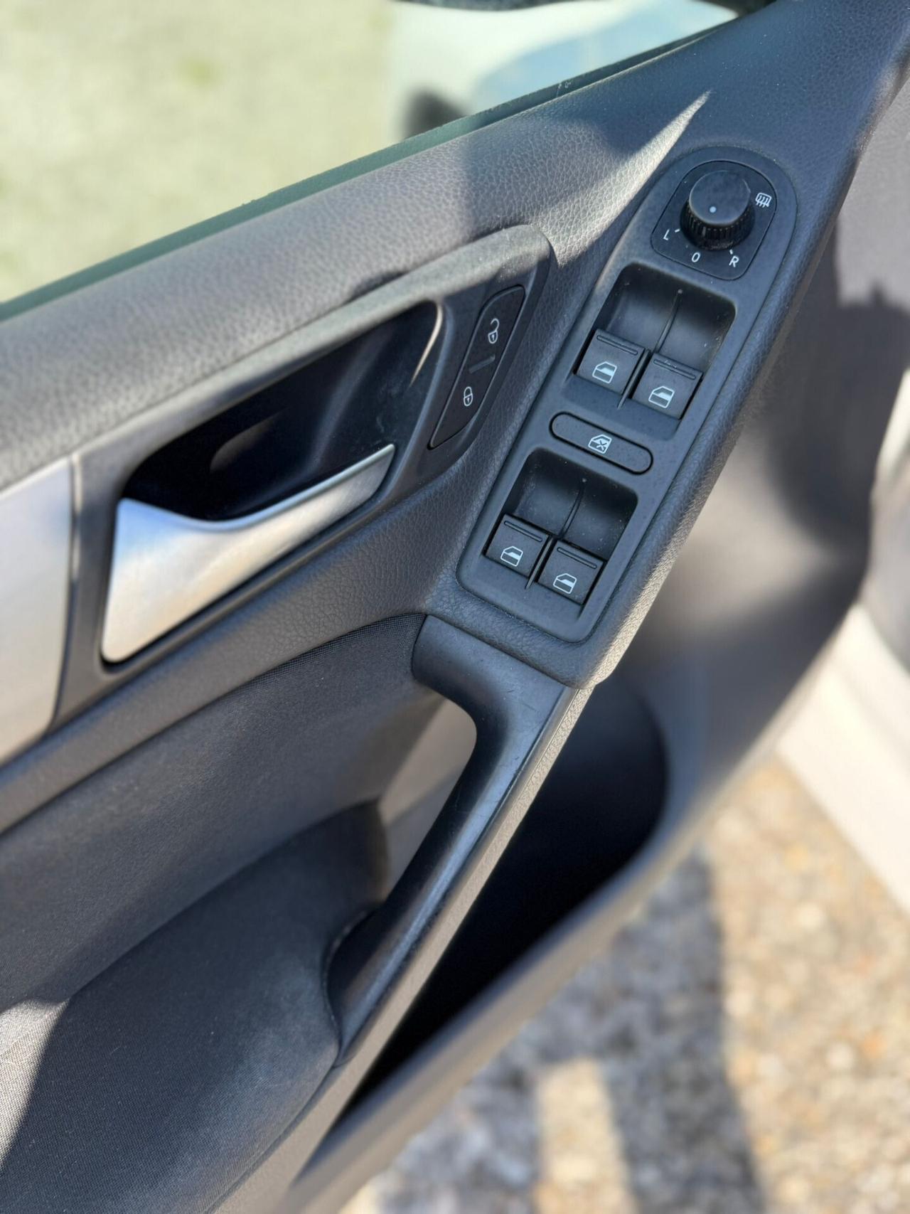 Volkswagen Golf 1.4 5p. United