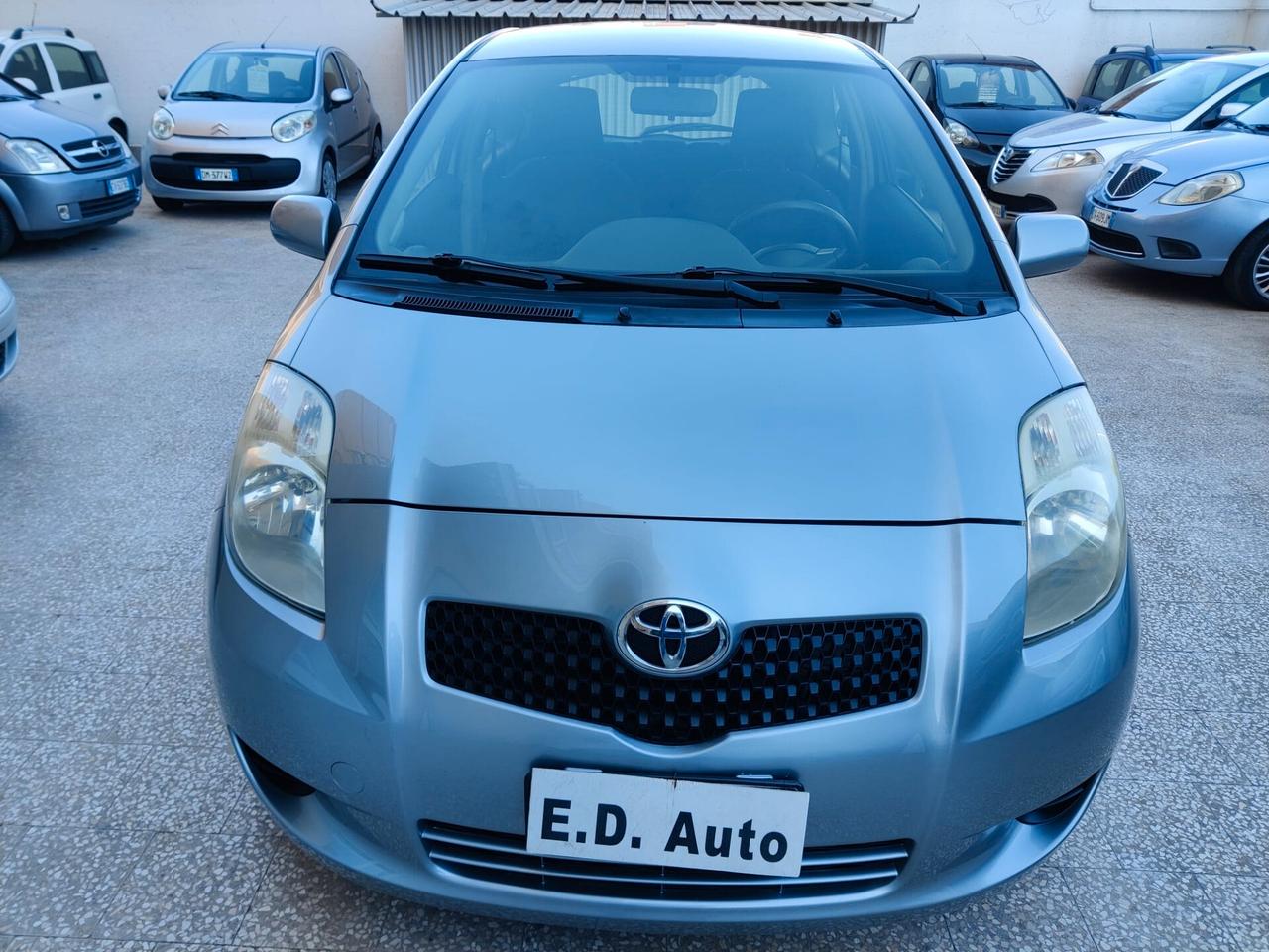 Toyota Yaris 1.4 Diesel Automatica