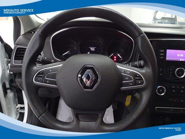 RENAULT Megane 1.3 TCe 100cv Life EU6