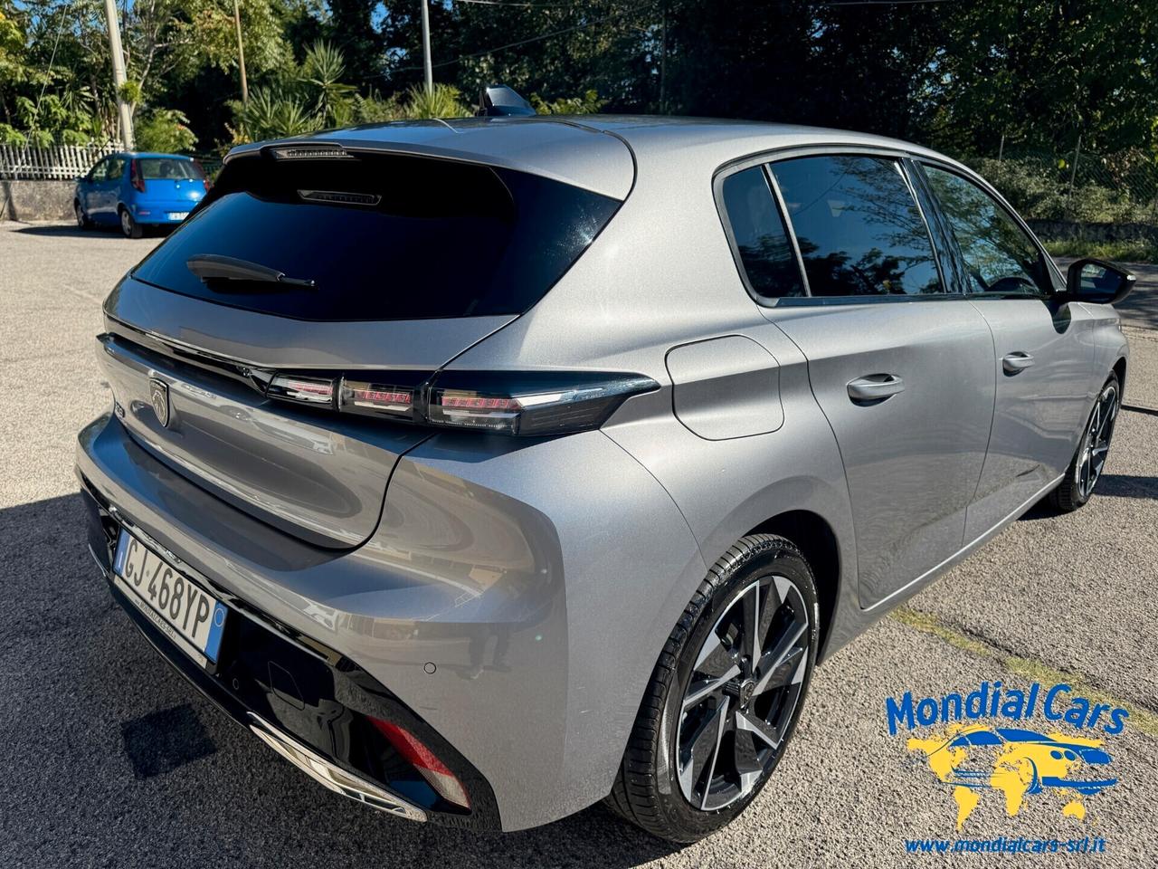 Peugeot 308 BlueHDi 130 S&S EAT8 Allure