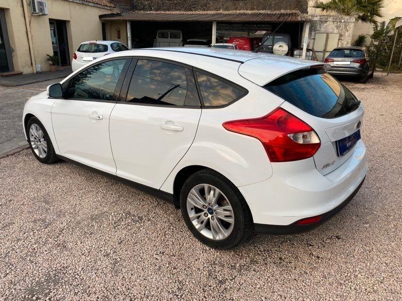 Ford Focus 1.6 TDCi 95 CV Titanium