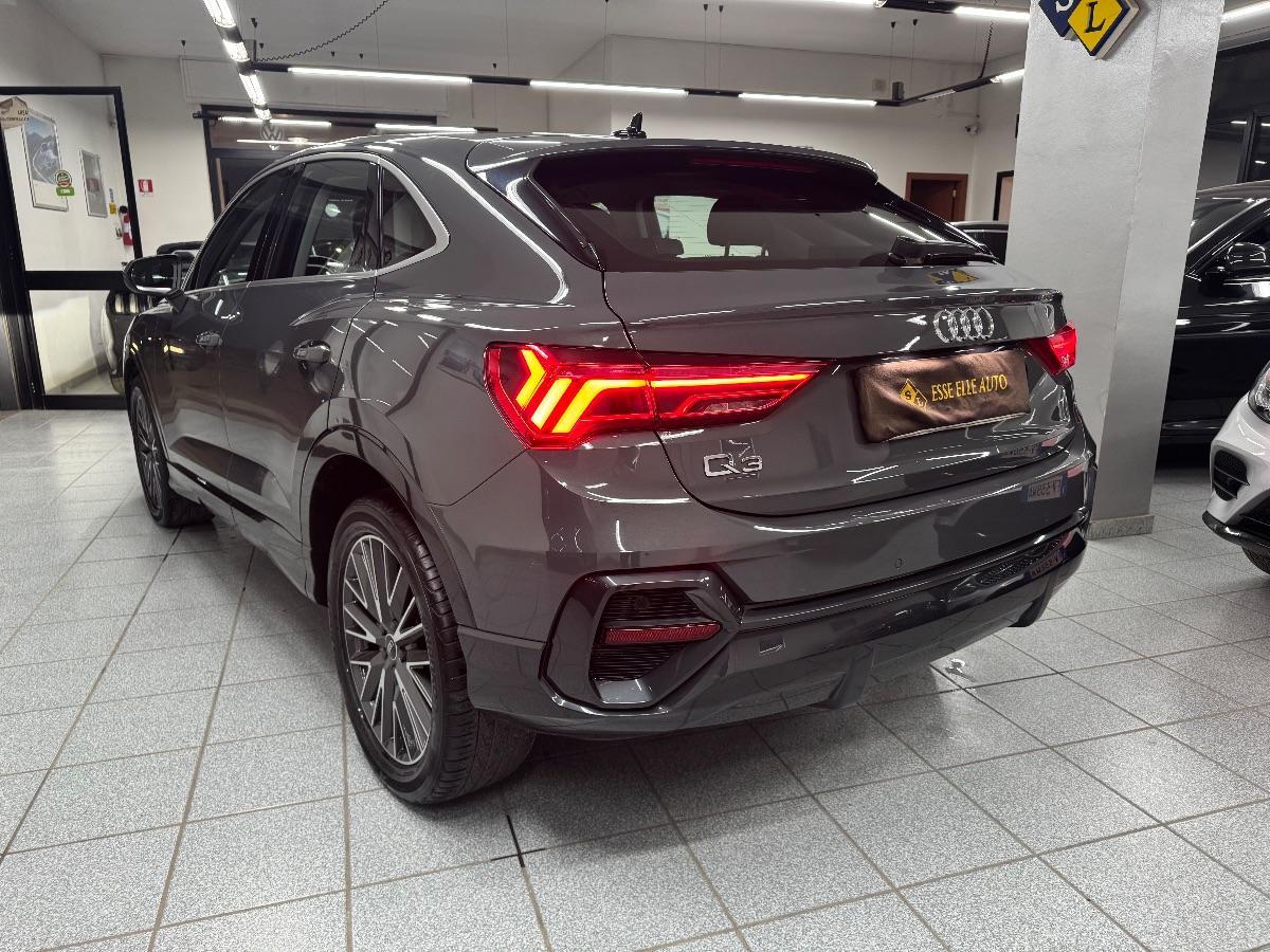 AUDI - Q3 SPORTBACK 35 TDI S tronic Business UNICO PROP/ MATRIX/ CARPLAY