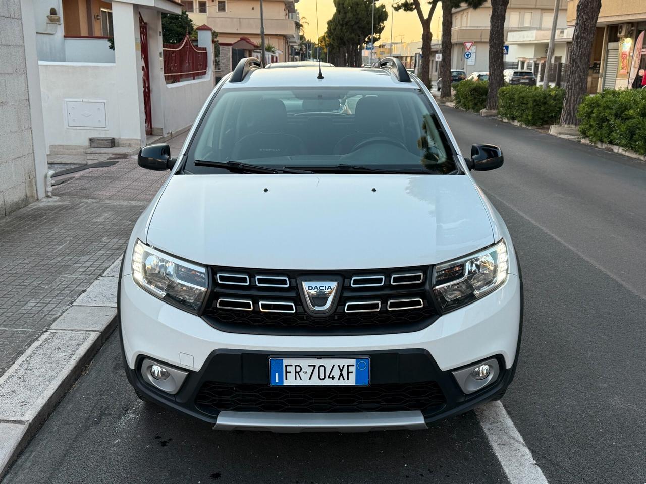 Dacia Sandero 0.9 TCe 90CV NAVI CAMERA LED - 2018