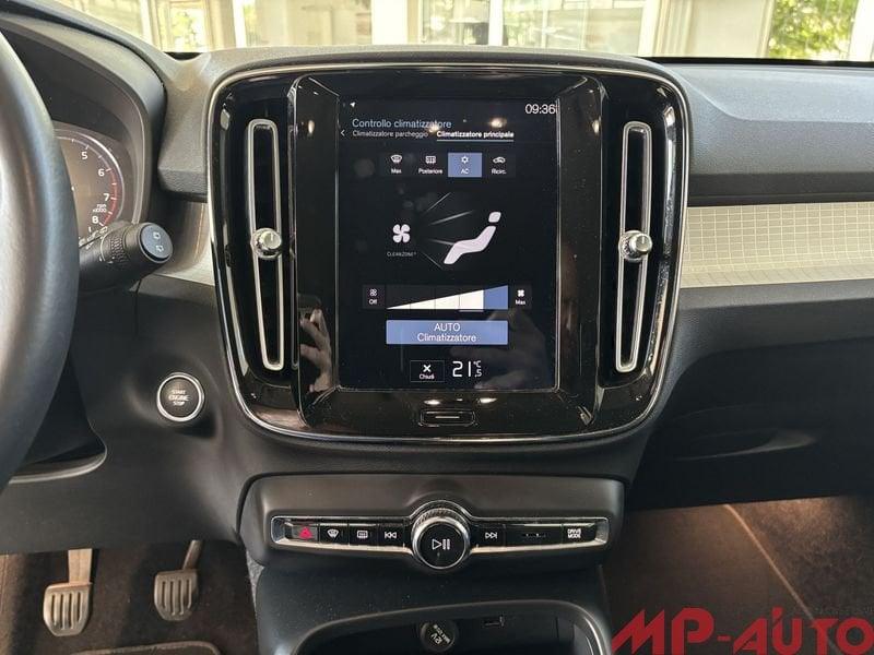 Volvo XC40 T3