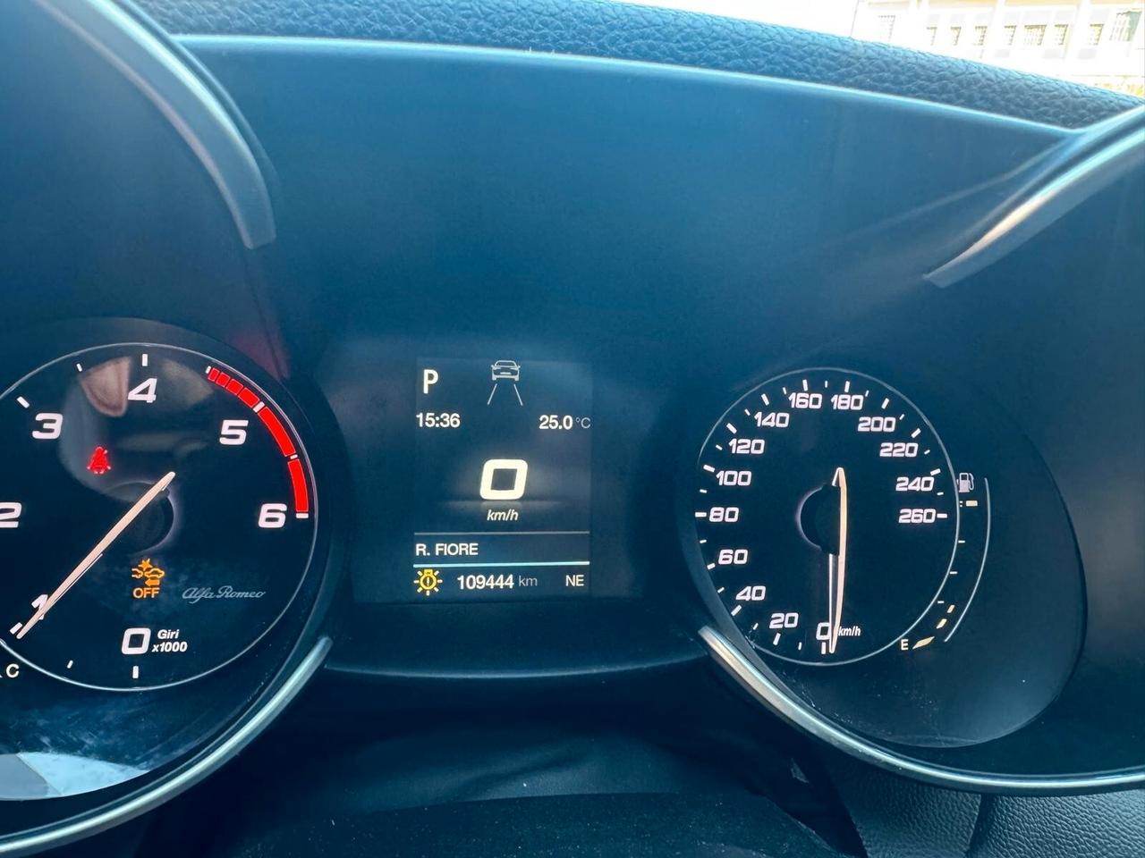 Alfa Romeo Giulia 2017 2.2 Turbodiesel 150 CV AT8 Super