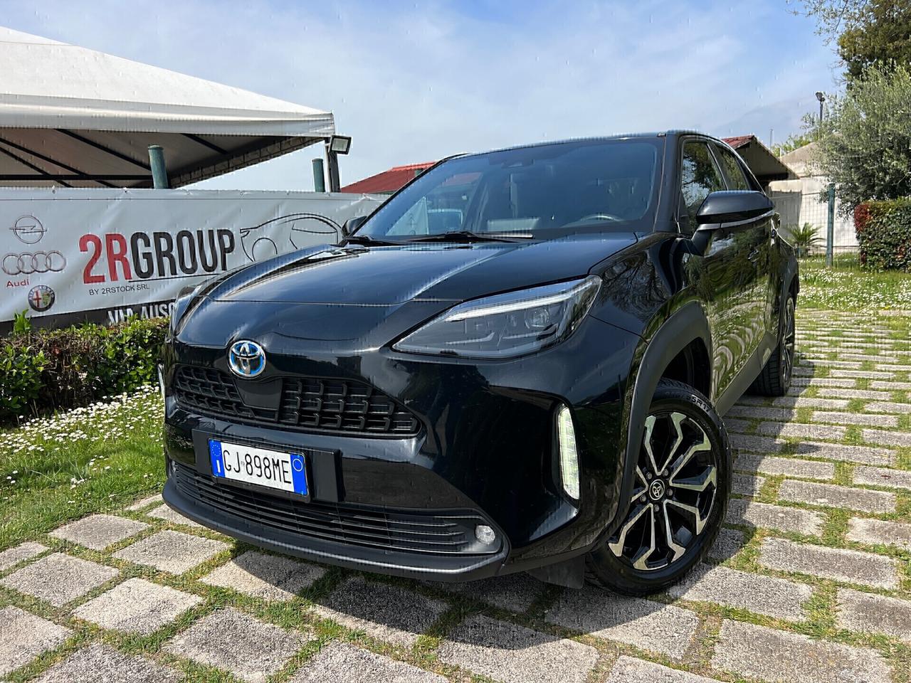 Toyota Yaris Cross 1.5Hybrid E-CVT AWD-2022