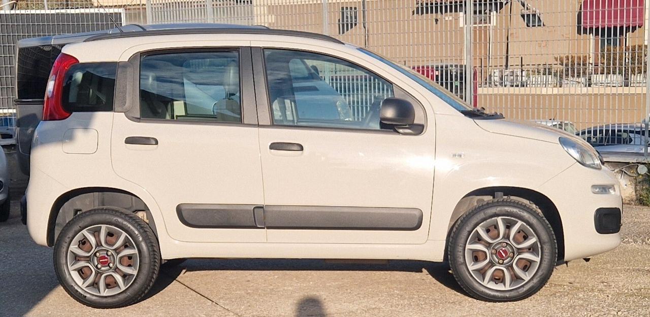 Fiat Panda 0.9 TwinAir Turbo Natural Power Lounge