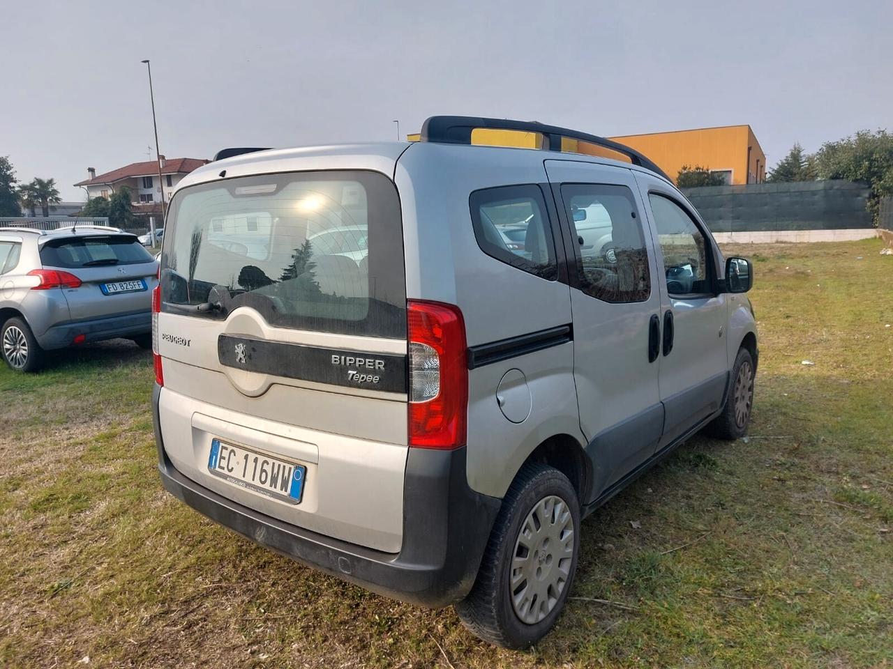 Peugeot Bipper Tepee 1.4 HDi 70CV Outdoor