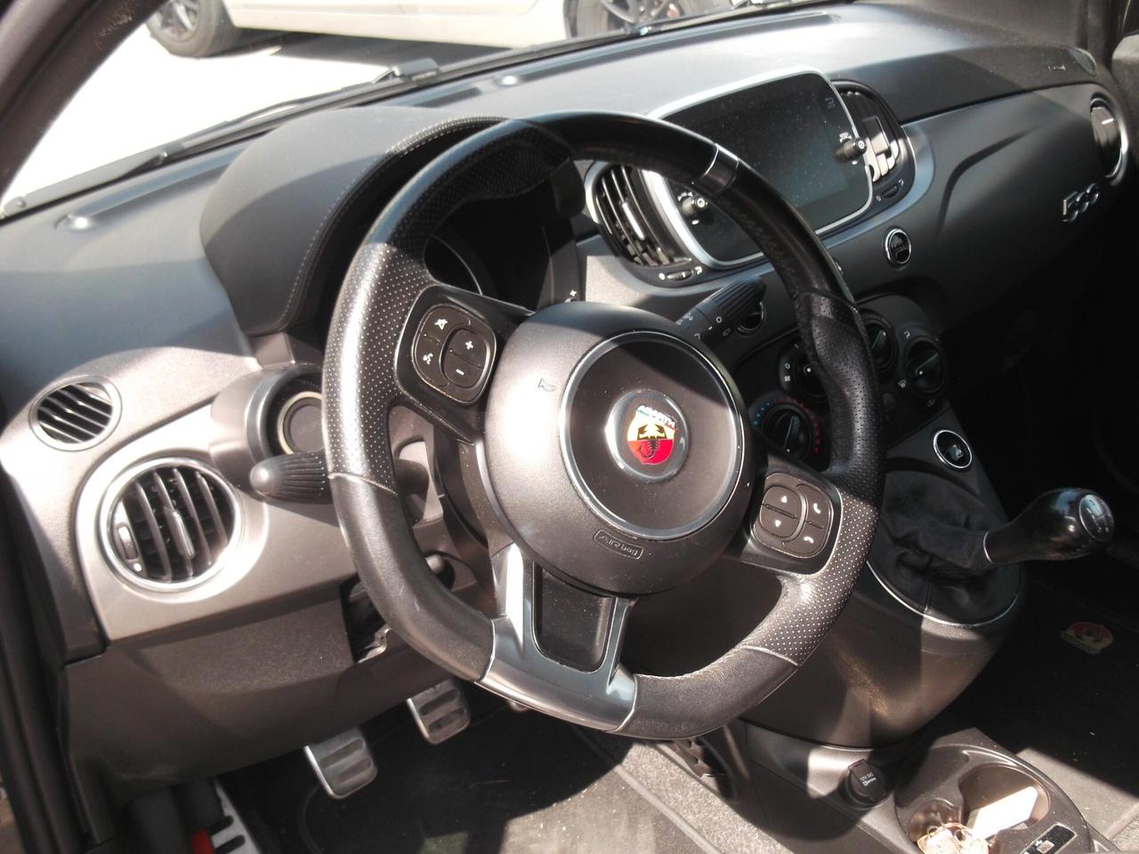 Abarth 595 1.4 Turbo T-Jet 160 CV Pista