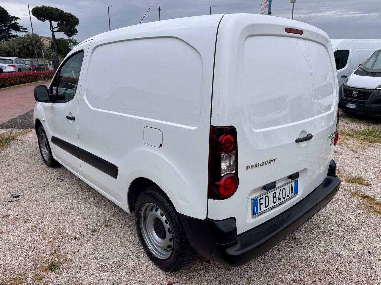 PEUGEOT PARTNER 1.6HDI 100CV E6B 2016
