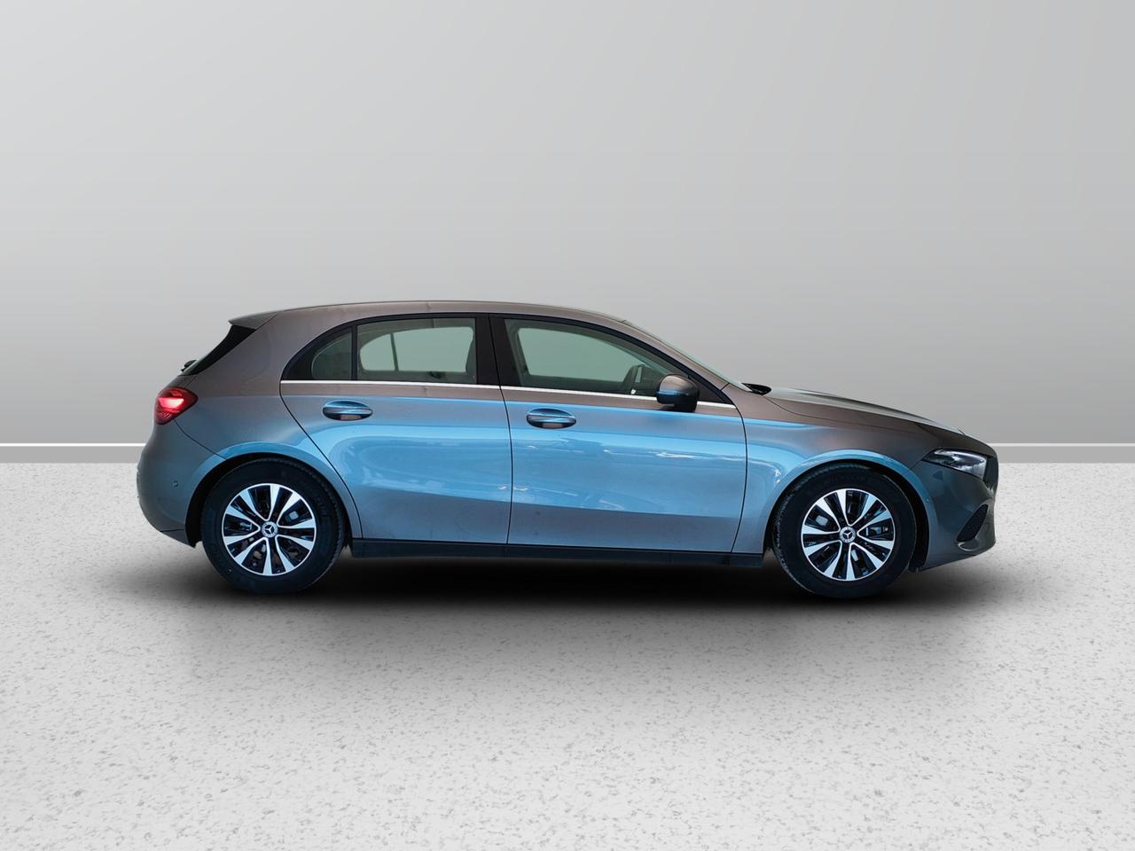 Mercedes-Benz Classe A - W177 2023 - A 180 d Advanced auto
