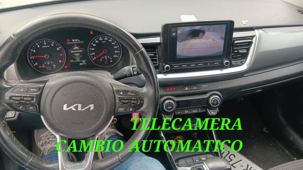 Kia Stonic GT Line incidentata sinistrata mondialcars 023