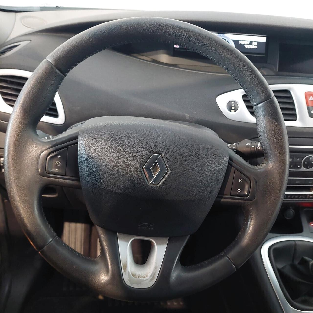 Renault Scénic 1.9 dCi KEYLESS+PELLE+NAVI+BLUETOOTH