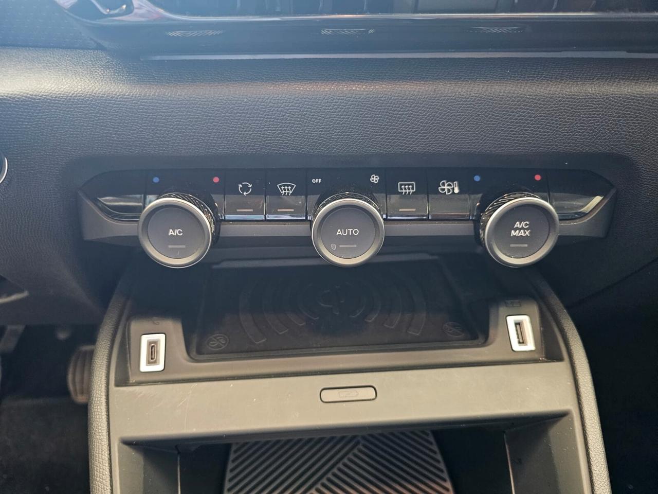 Citroen C4 PureTech 130 S&S EAT8 Max