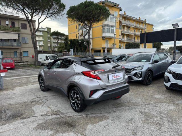 TOYOTA C-HR 1.8 Hybrid E-CVT Lounge