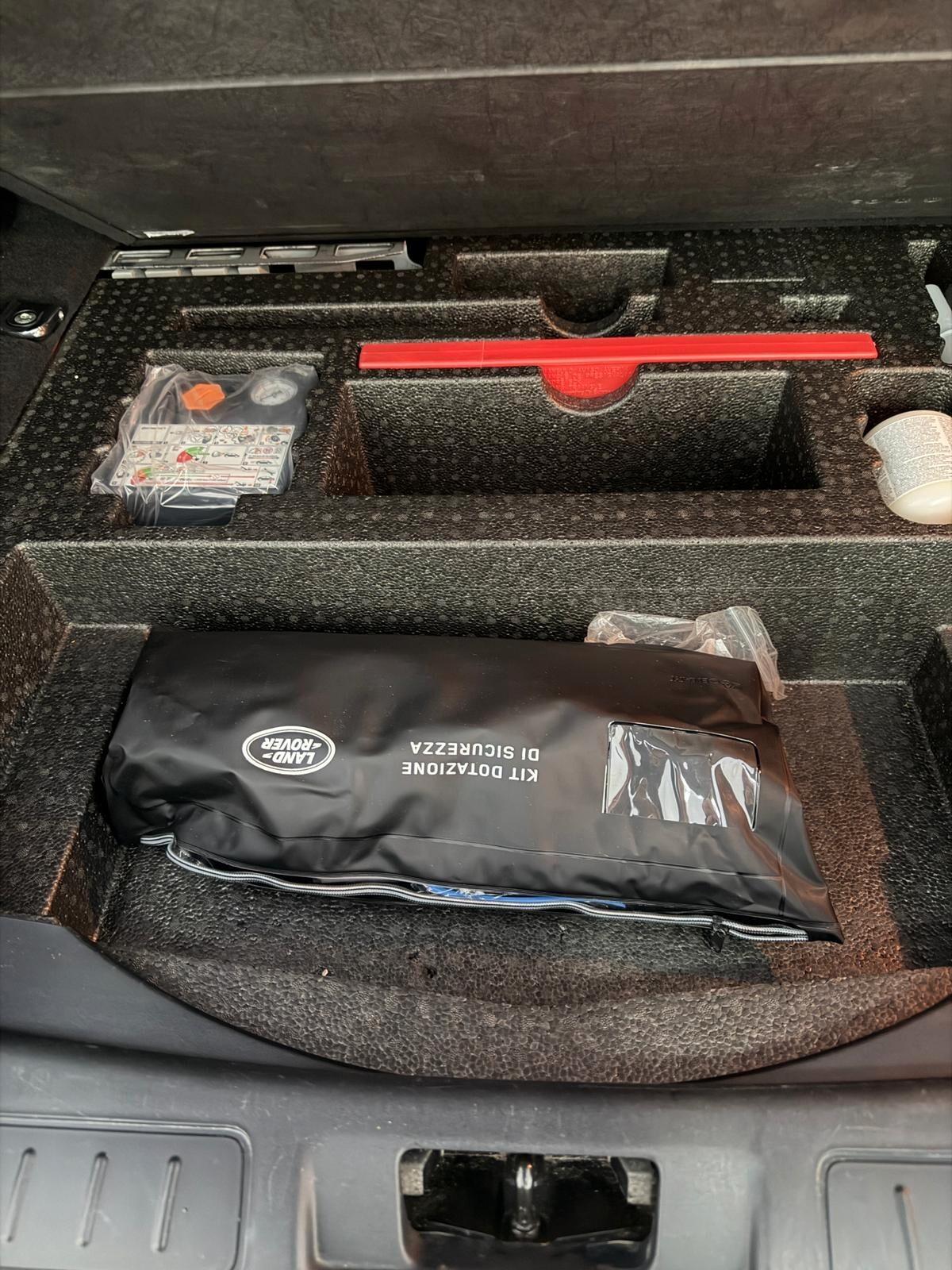 Land Rover Range Evoque 2.0 TD4 150 CV 5p. SE