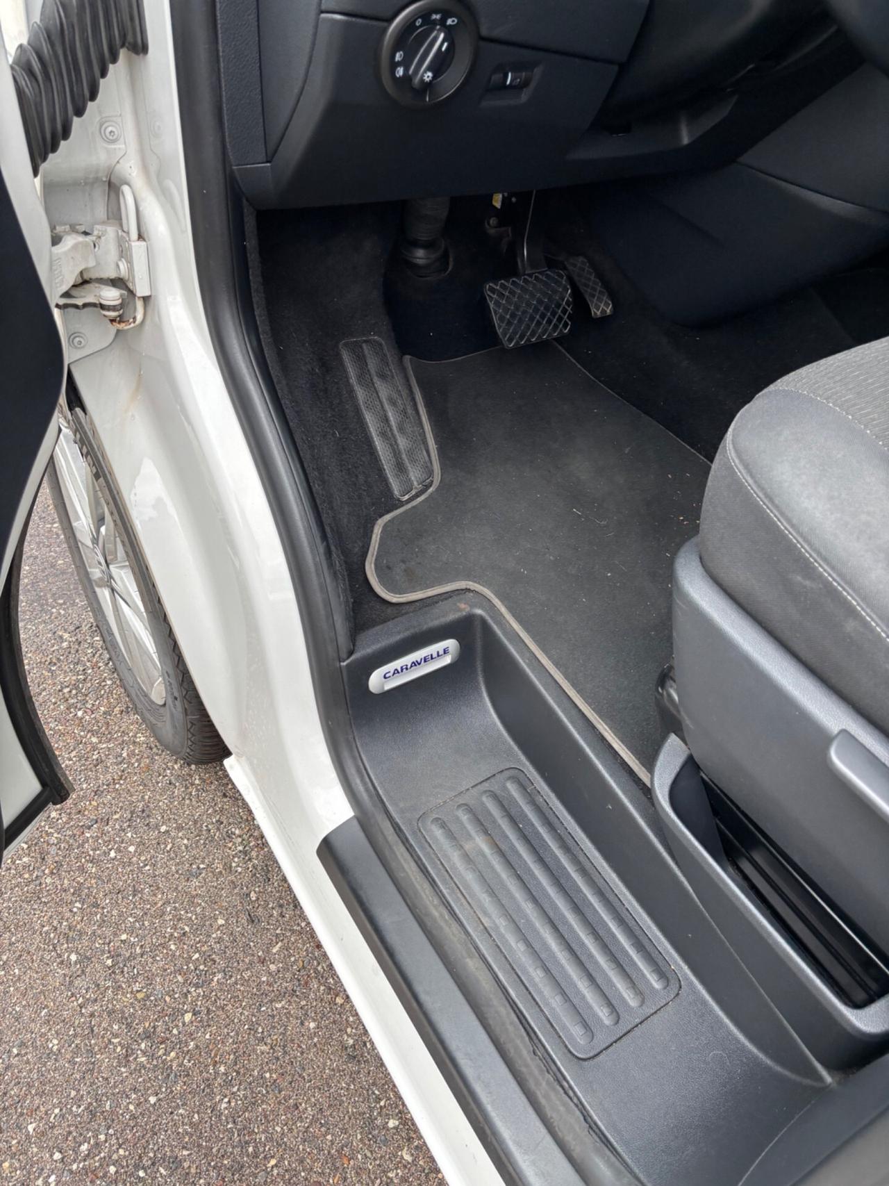 Volkswagen Caravelle 2.0 TDI 150CV DSG PC Cruise cambio automatico