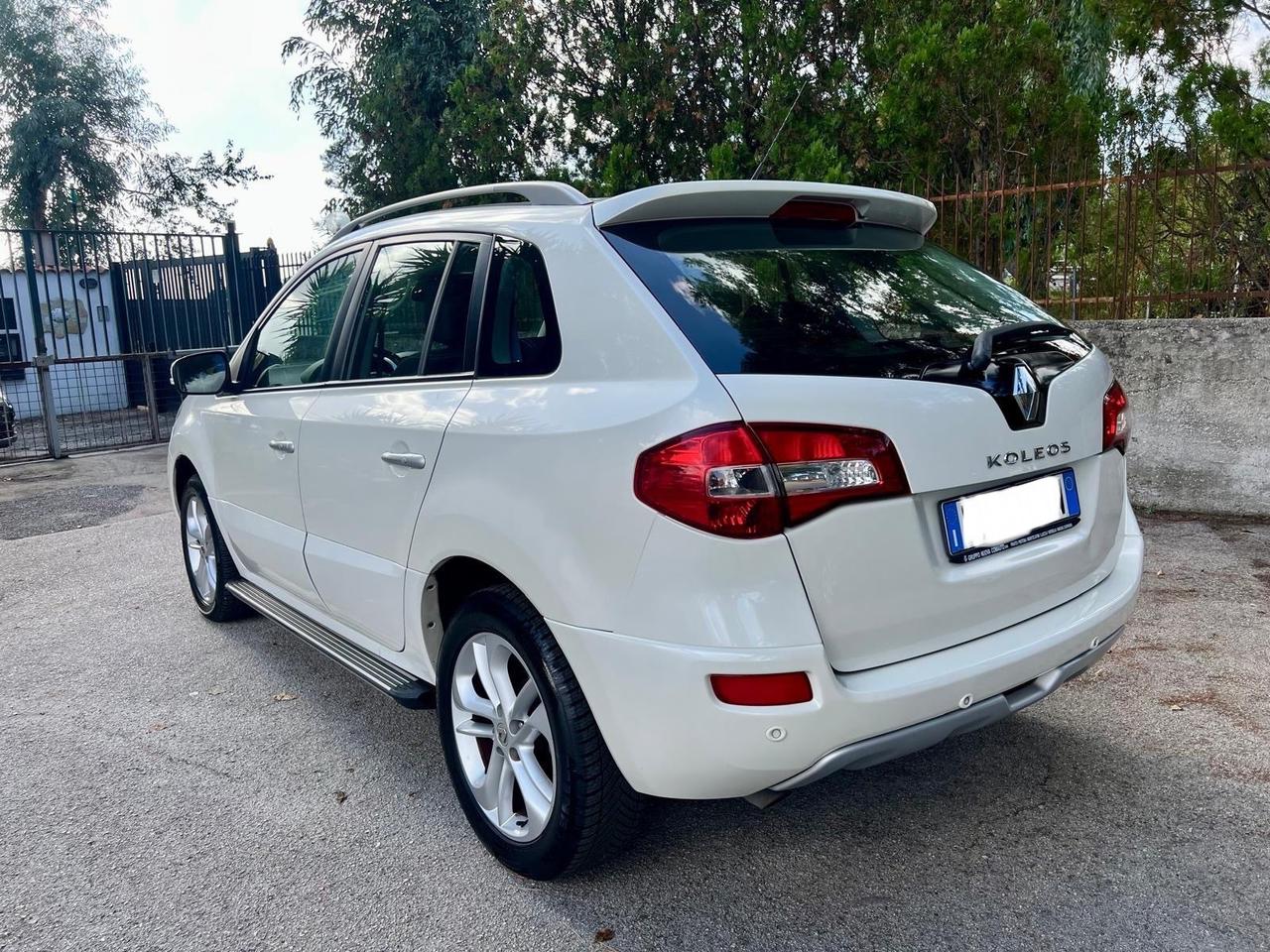 RENAULT KOLEOS 2.0 dci4x4 Luxe - 2012