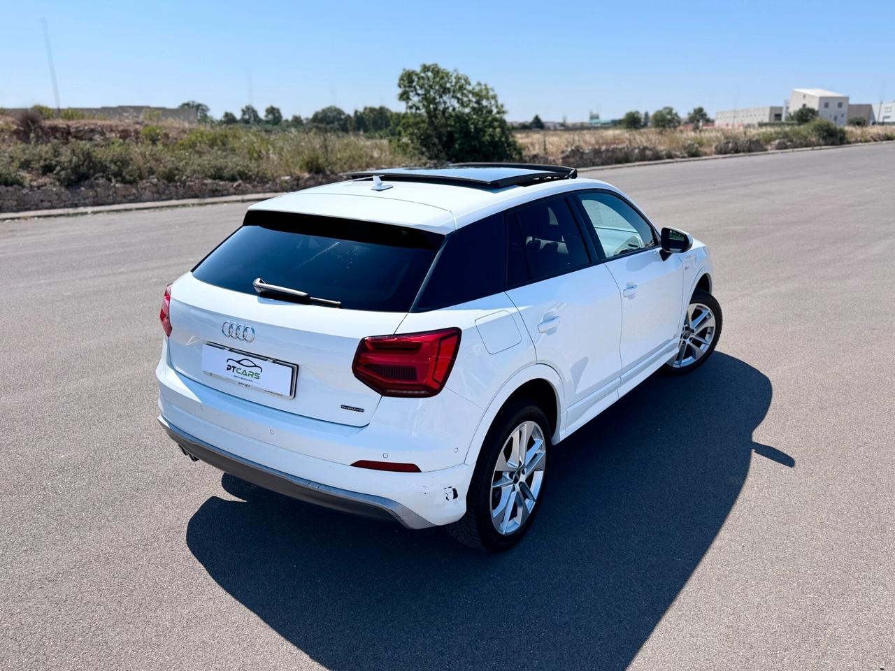 Audi Q2 2.0 TDI 190CV quattro S tronic*Tetto*Pelle*Navi