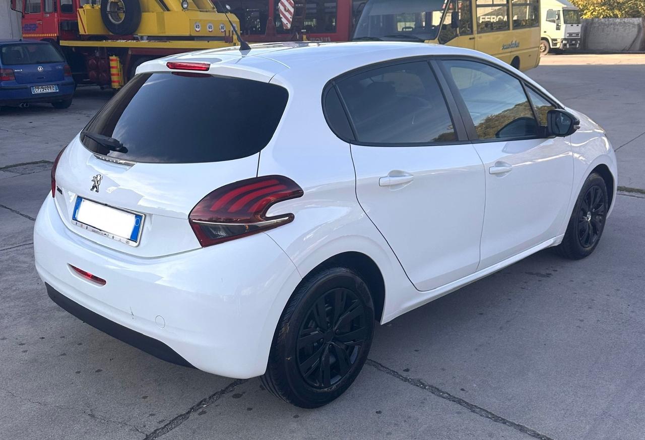 Peugeot 208 1.4 BlueHDi 75 5 porte Allure 2017