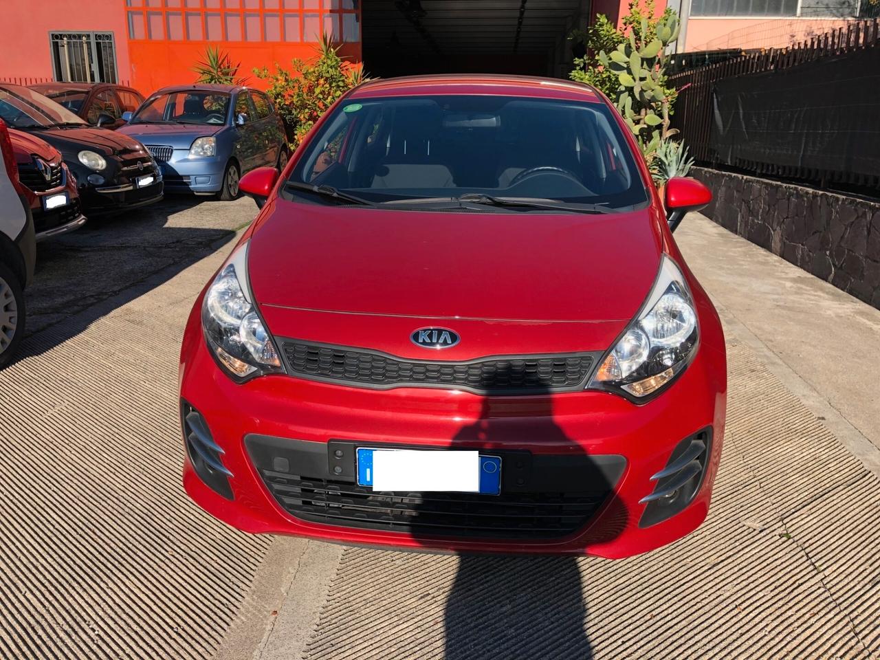 Kia Rio 1.2 CVVT 5p. Cool