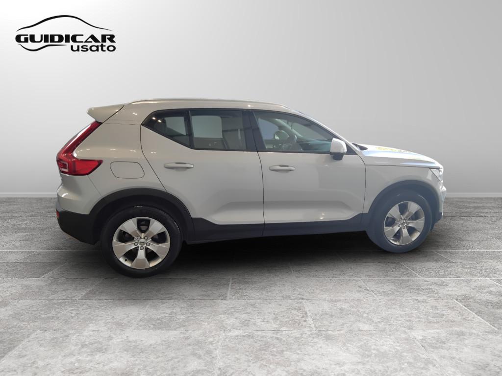 VOLVO XC40 - XC40 1.5 t2 Momentum Pro auto my21