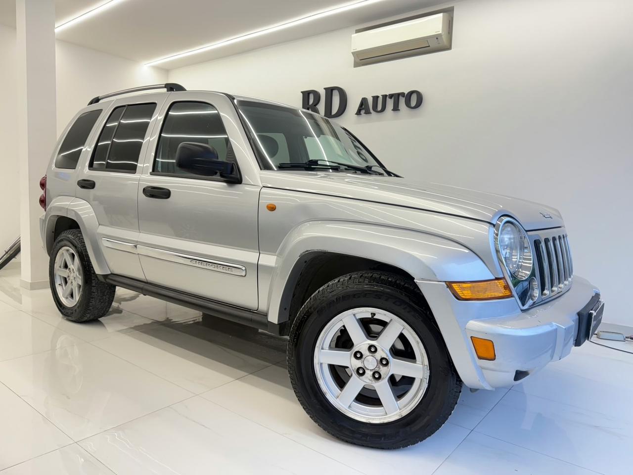 Jeep Cherokee 2.8 CRD Limited automatica