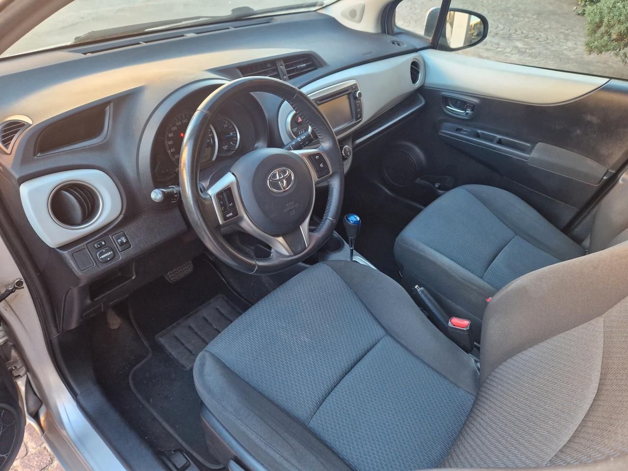 Toyota Yaris 1.5 Hybrid 5 porte Lounge