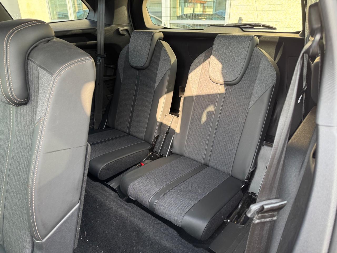 Peugeot 5008 1.5 Blue-HDi GT Line Euro 6D. 7 Posti