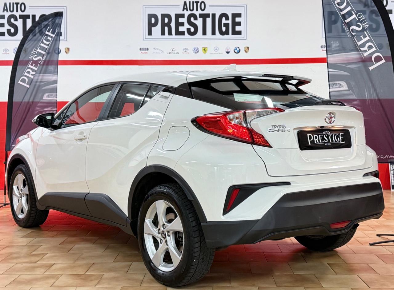 Toyota C-HR 1.2 Turbo Business