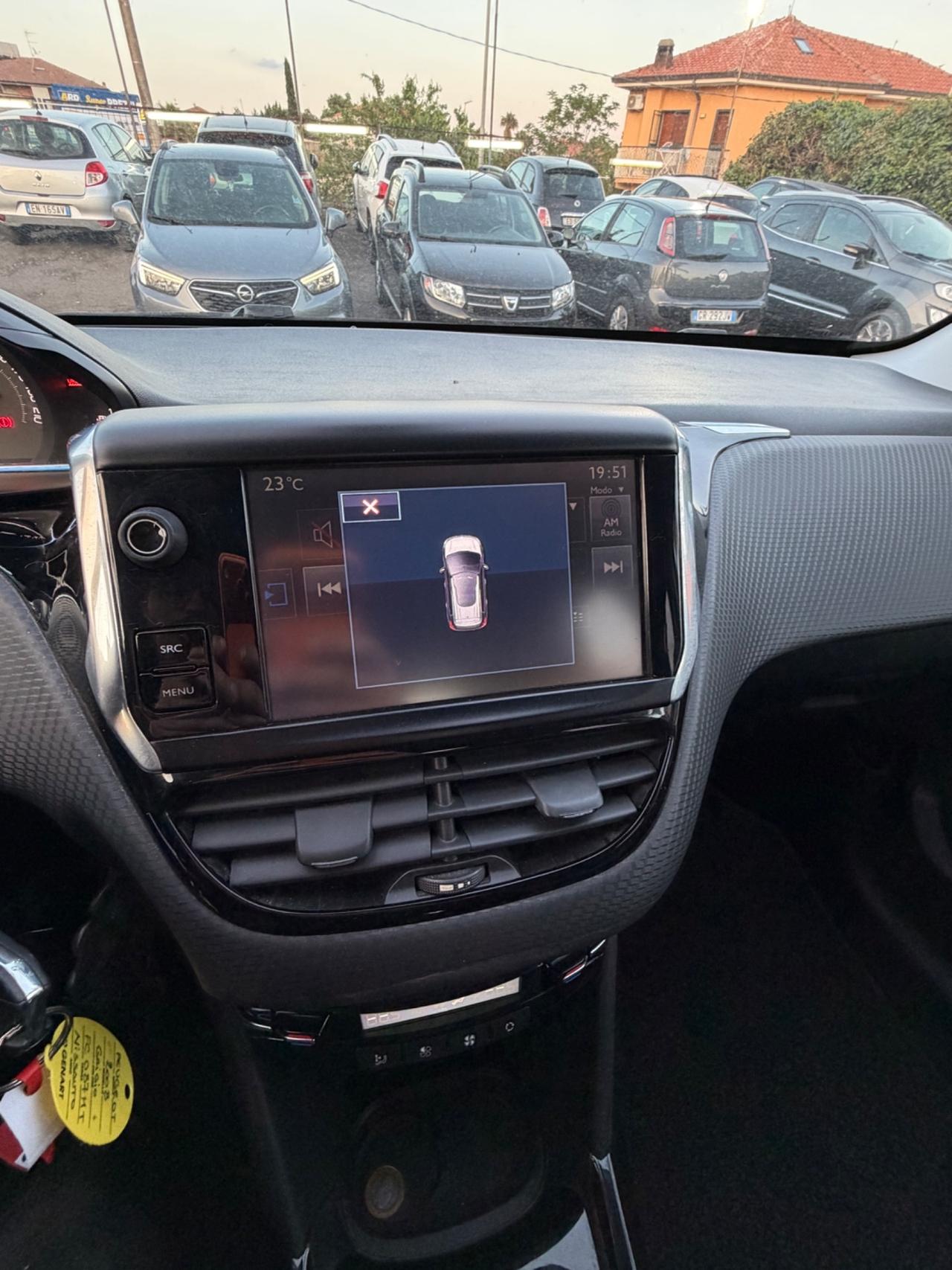 Peugeot 2008 BlueHDi 100 Allure