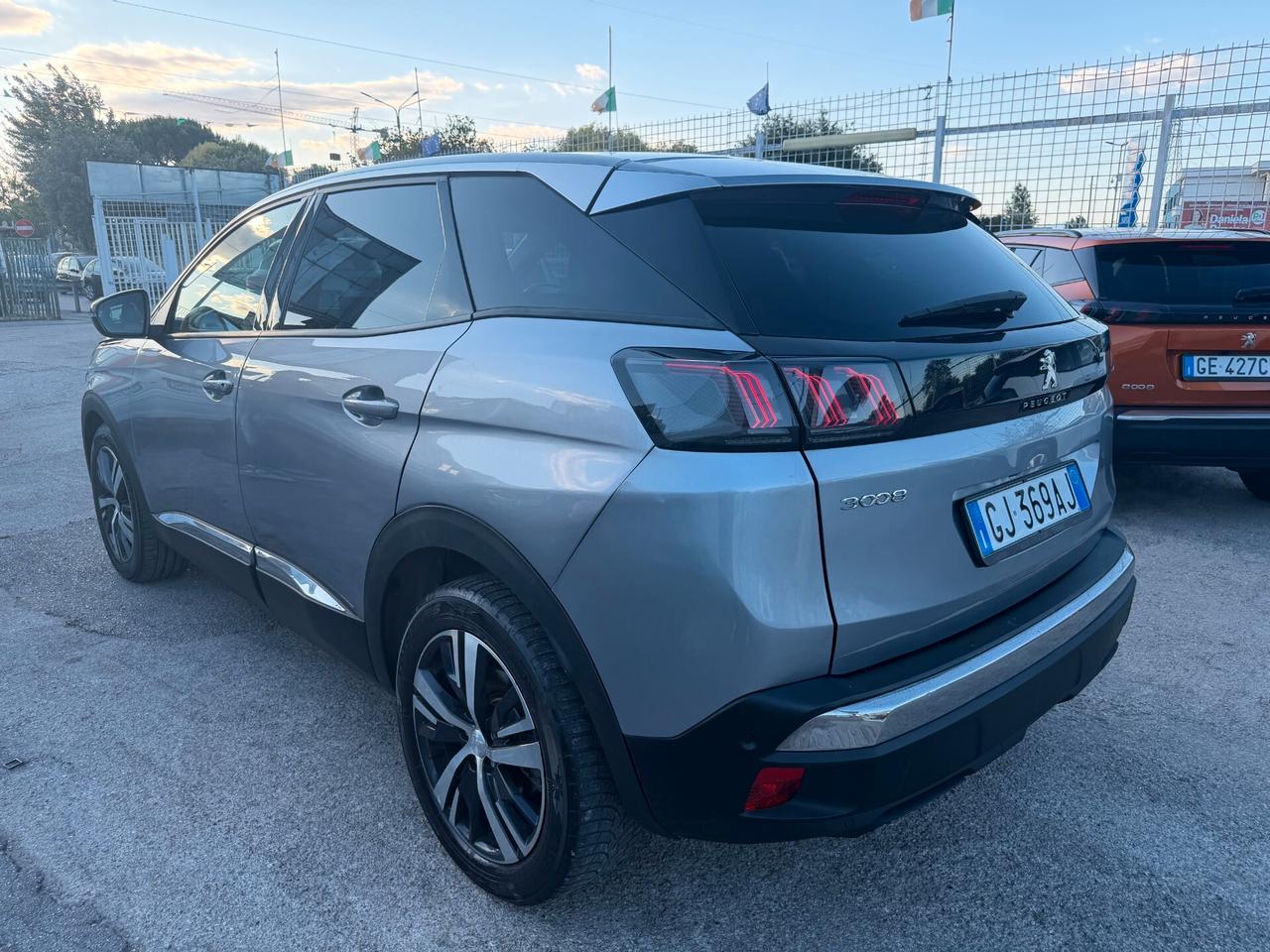 Peugeot 3008 BlueHDi 130 S&S EAT8 Allure