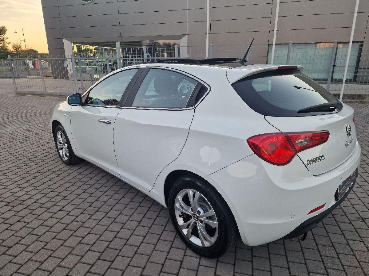 ALFA ROMEO - Giulietta - 1.4 Turbo Progression TETTO PANORA