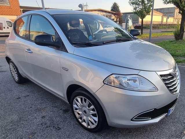 Lancia Ypsilon Ypsilon III 2011 1.2 8v Silver s