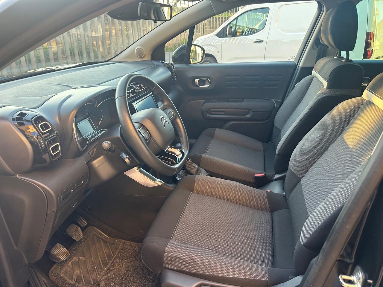 Citroen C3 Aircross BlueHDi 120 S&S Shine Pack