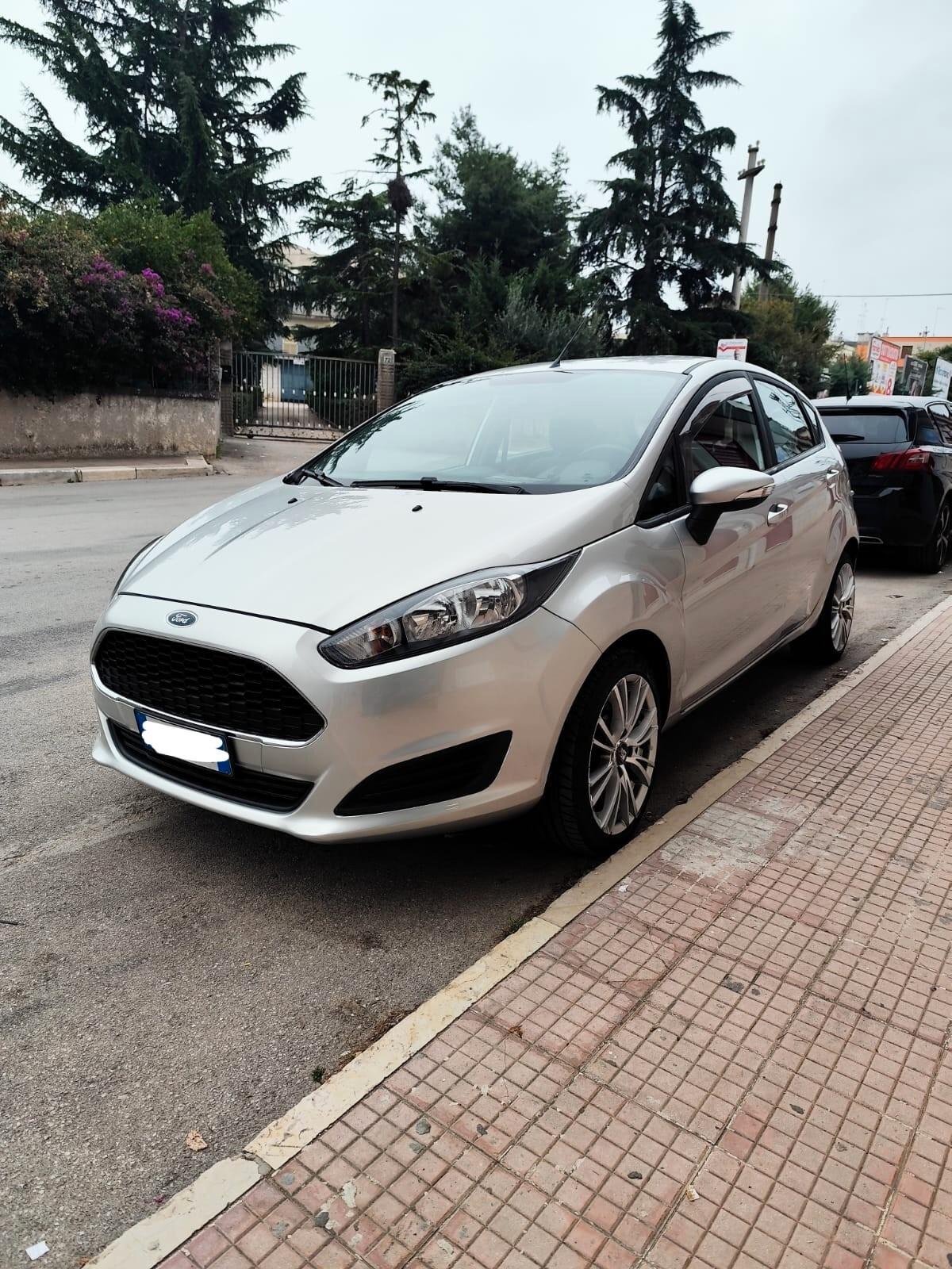 Ford Fiesta 1.5 TDCi Diesel 75CV