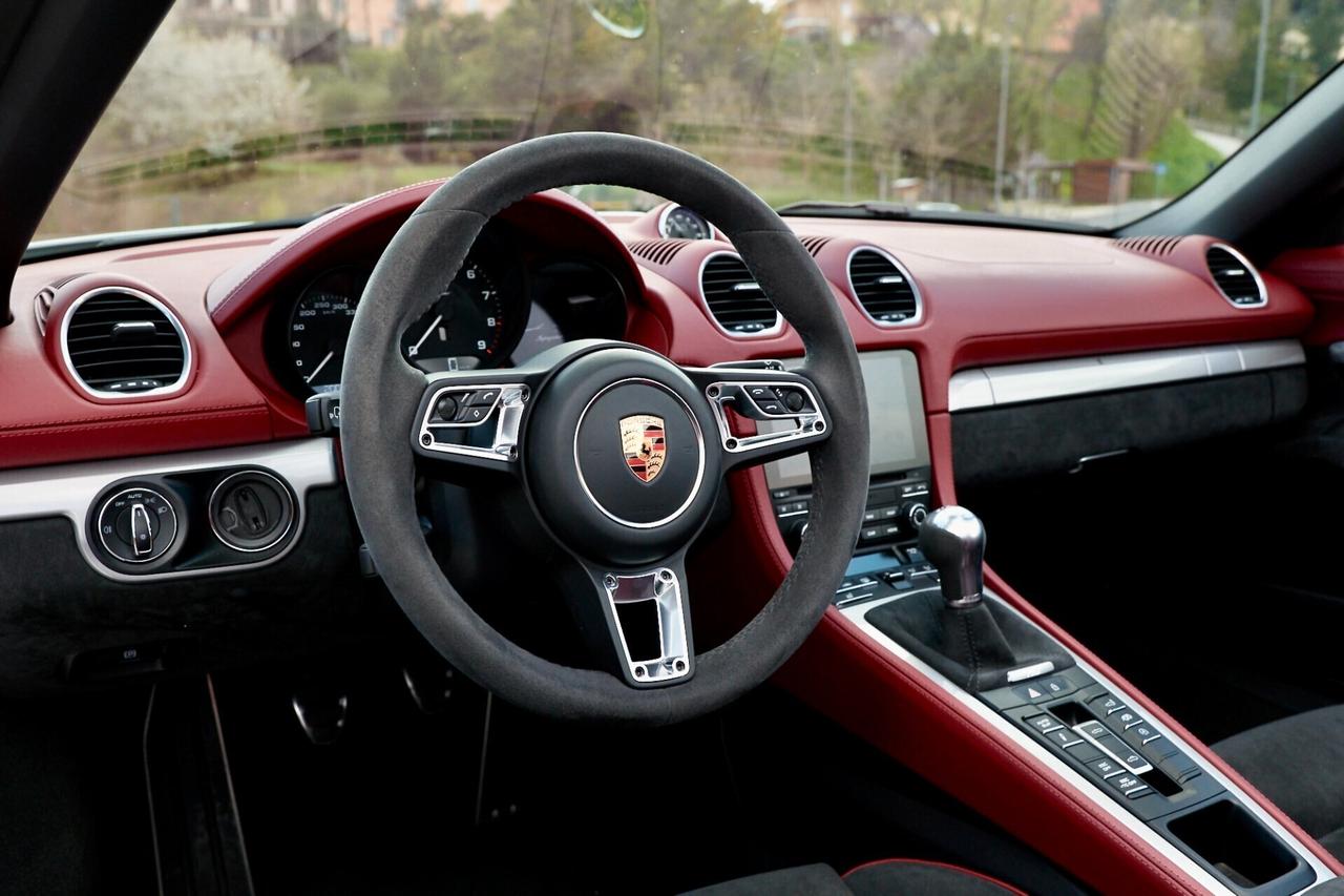 Porsche 718 Spyder 4.0 *CARBOCERAMICI*