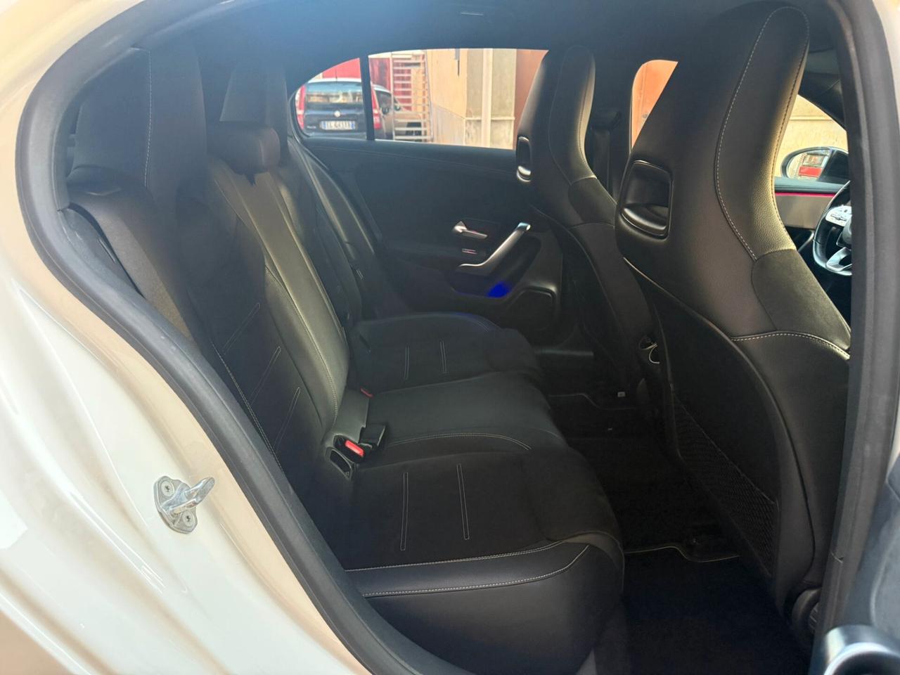 Mercedes-benz A 180 d Automatic Premium Night Edition 2.0 116 cv