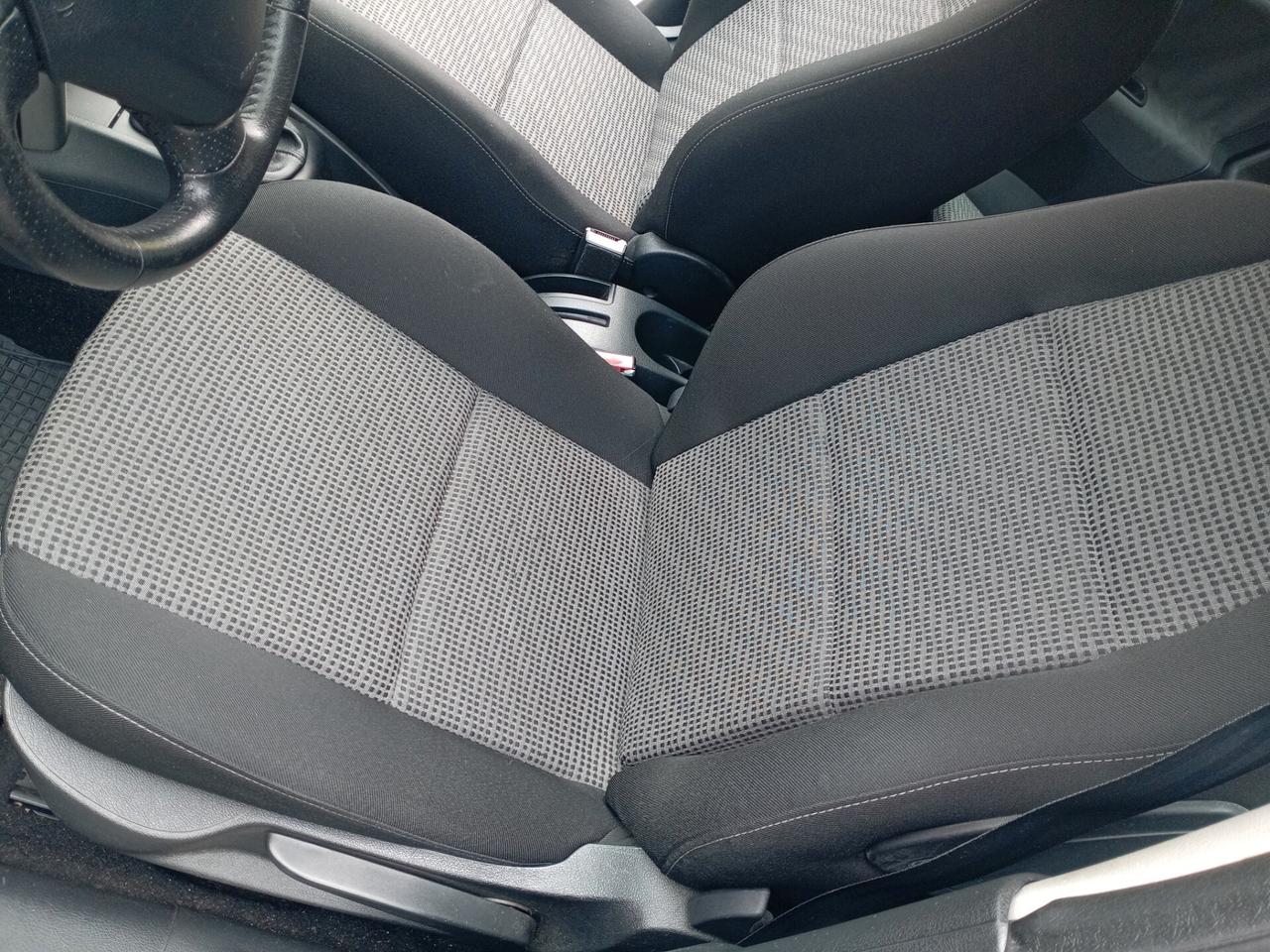 Peugeot 207 1.6 HDi 90CV 5p. Energie Sport