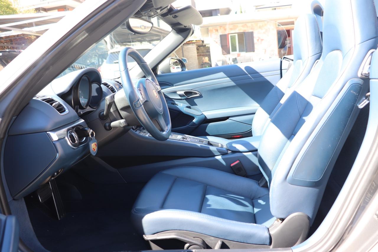 Porsche Boxster 2.7