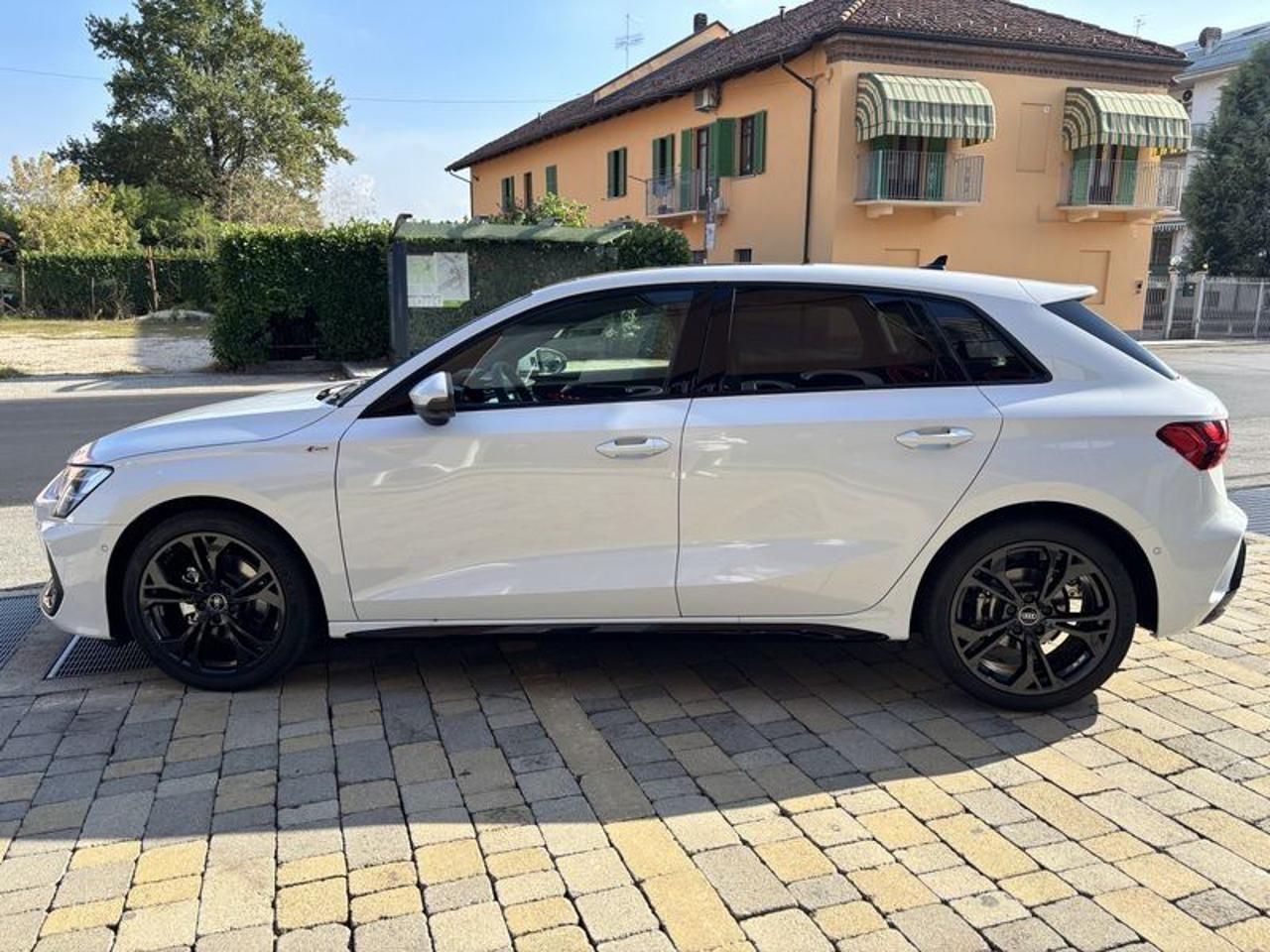 Audi A3 SPB SPORTBACK 35 TDI S tronic 2X S line MATR-TETTO