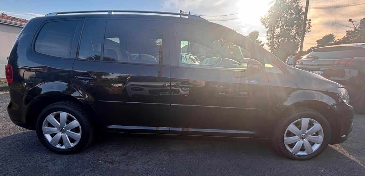 Volkswagen Touran 1.6 TDI DSG Comfortline