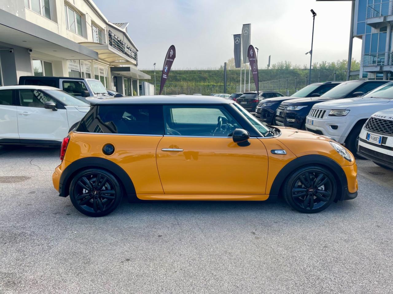 Mini Mini 2.0 Cooper SD allestimento JKW