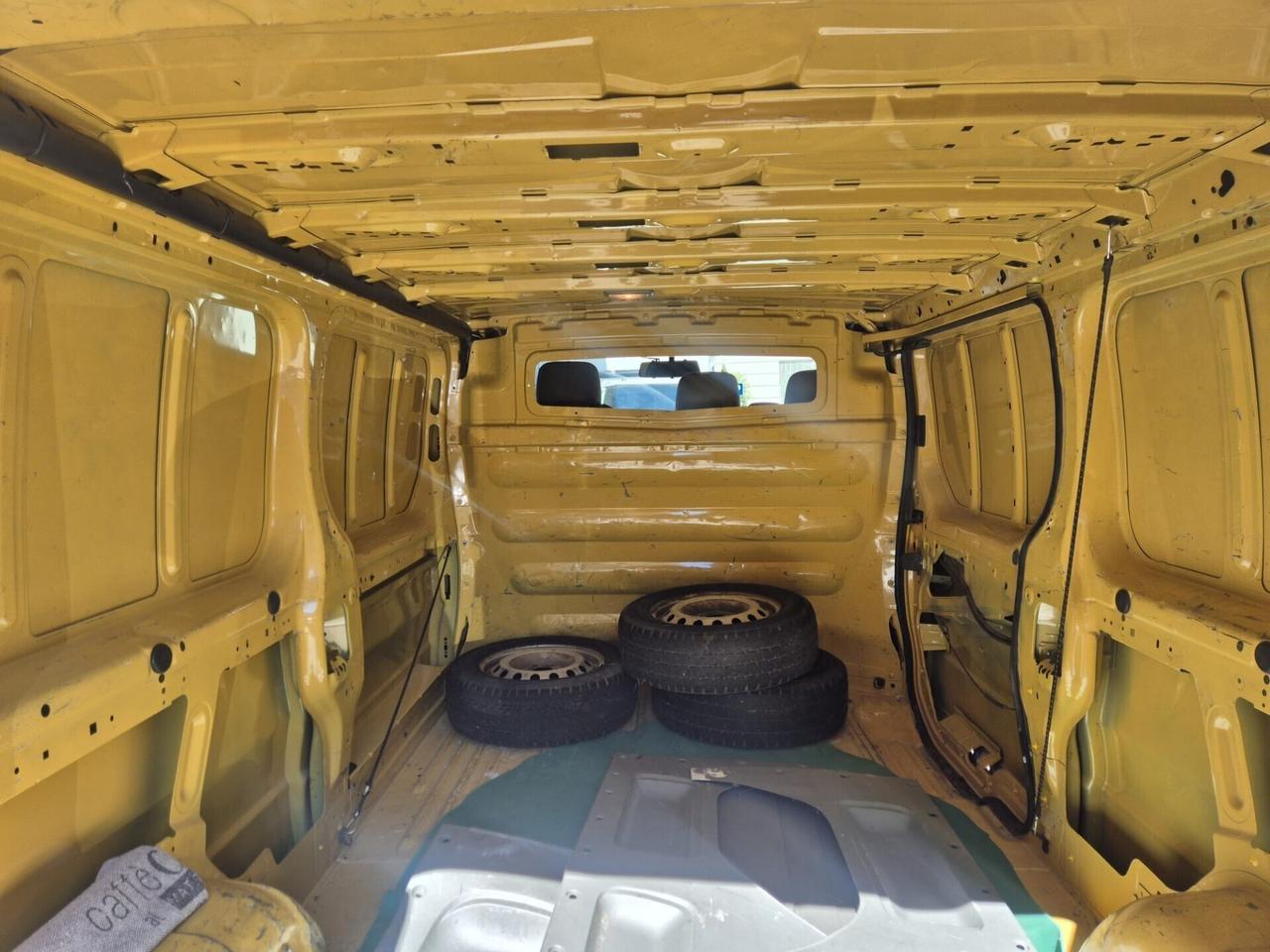 Renault Trafic T29 1.9 dCi 80CV PL