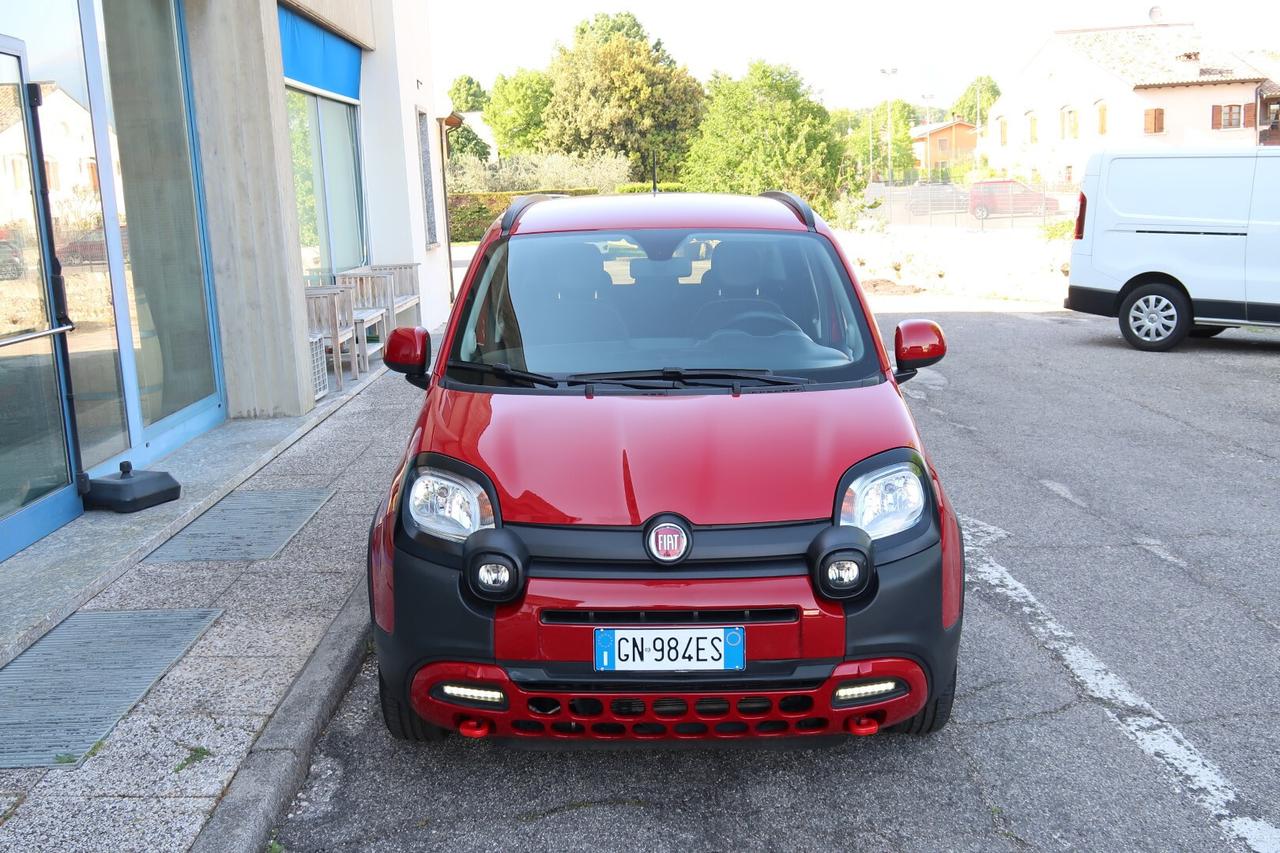 Fiat Panda 1.0 FireFlyHybrid Cross