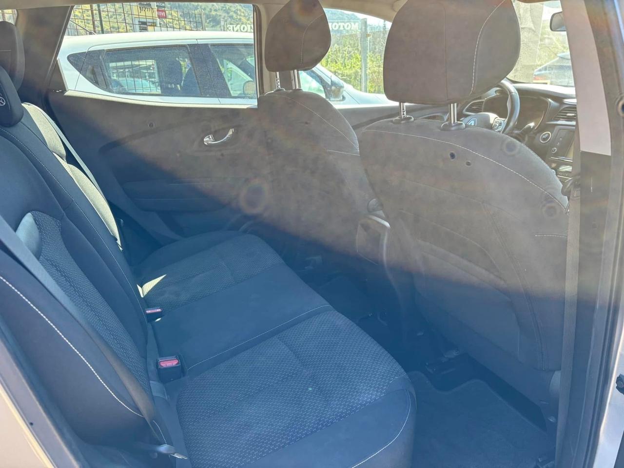 Renault Kadjar dCi 8V 110CV EDC Energy Sport Edition